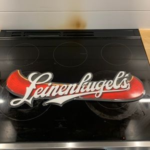 Leinekrugels beer sign.